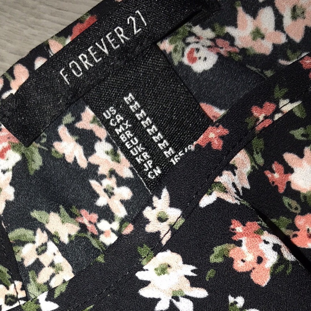 Outfit๐๐ธ - Picture 4 of 5
